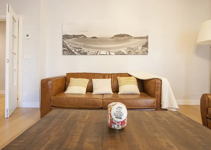 Gerezi - Basque Apartmán *